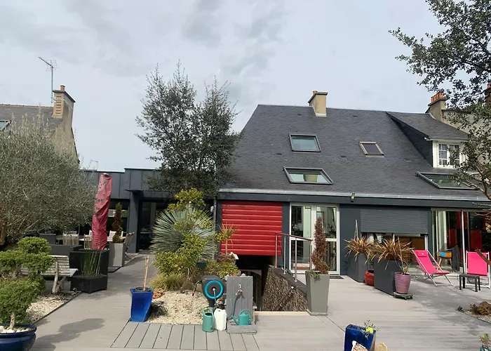 Alojamento de Acomodação e Pequeno-almoço Mansoreau 3*